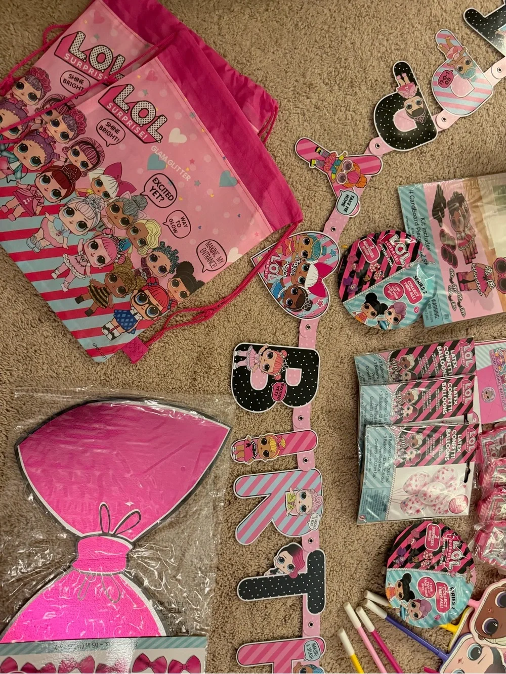 L.O.L. Surprise! Party Decoration Favor lot